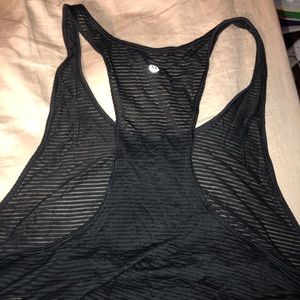 Lululemon tops